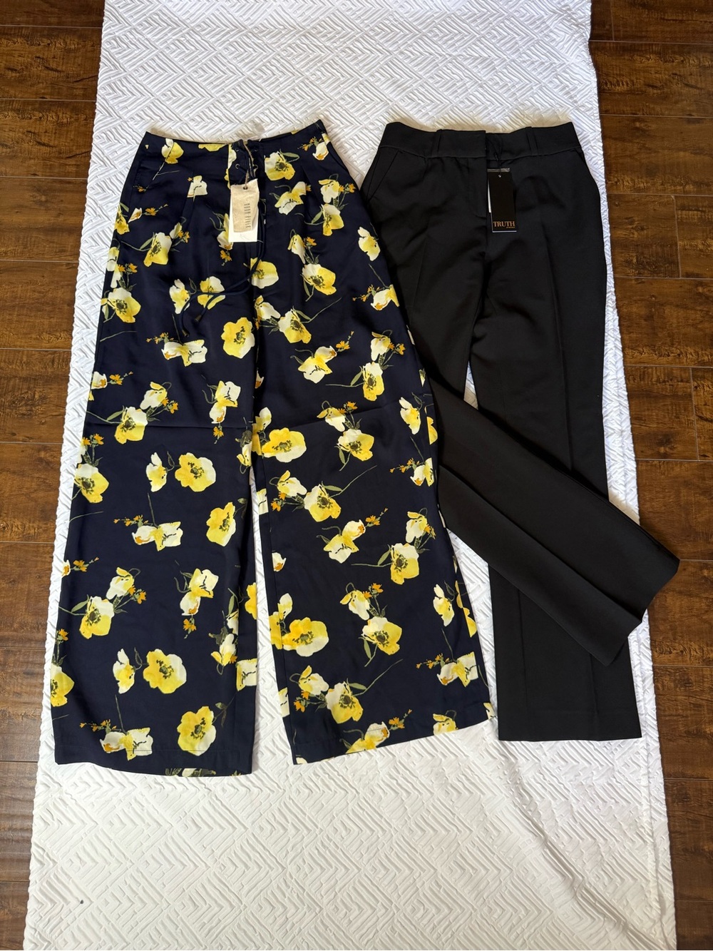 Moon River Navy Wide-Leg Pants and Truth black pants
